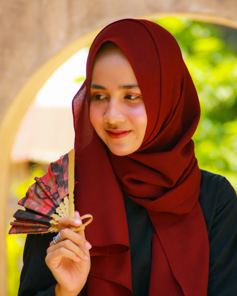 Merah Pipih Humairah cewek manis Hijab Manis