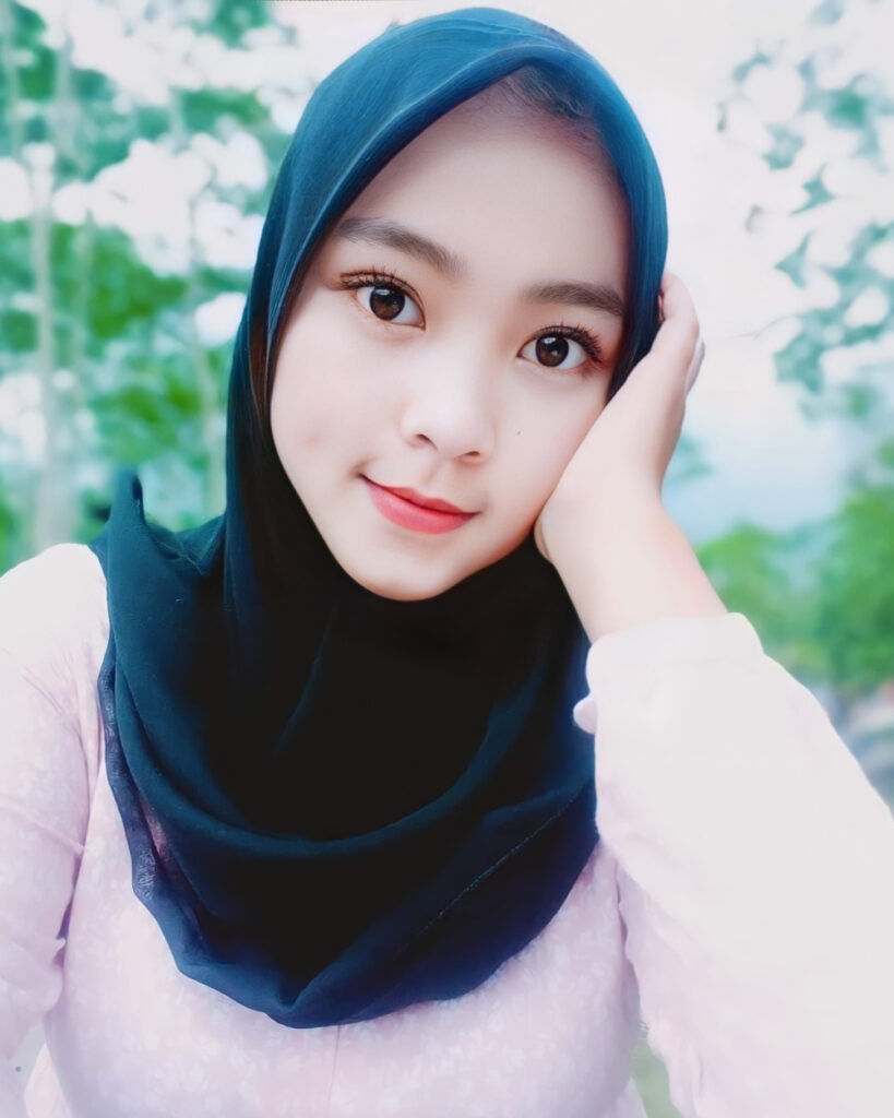 Cewek Hijab manis senyum indah Bibir Tipis Muslimah