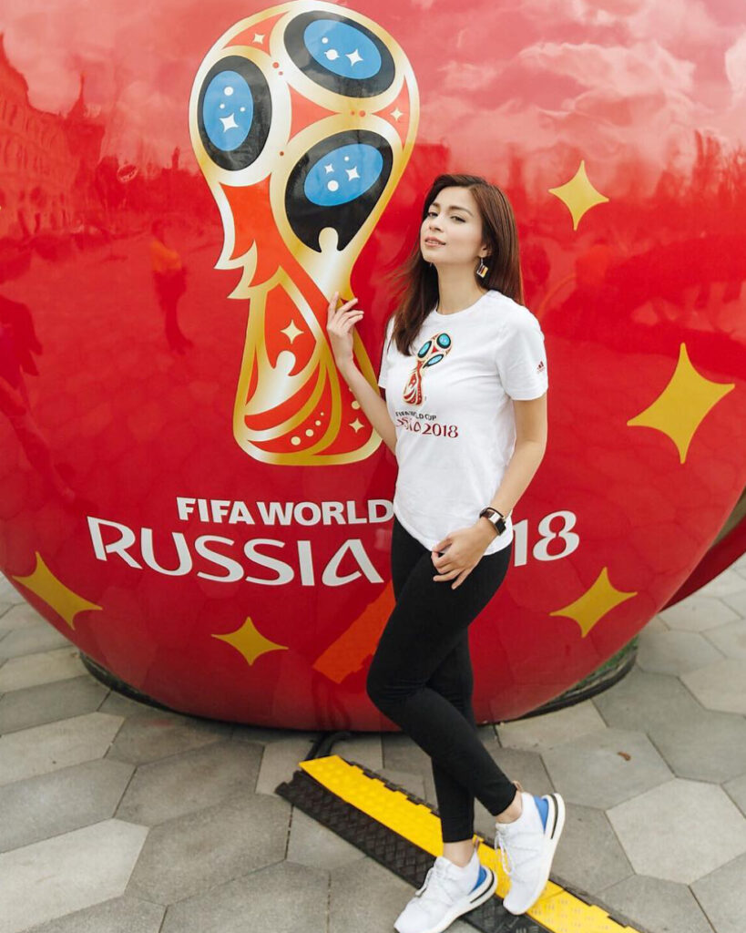 Legging Ketat Snadra Olga di Piala Dunia Brazil