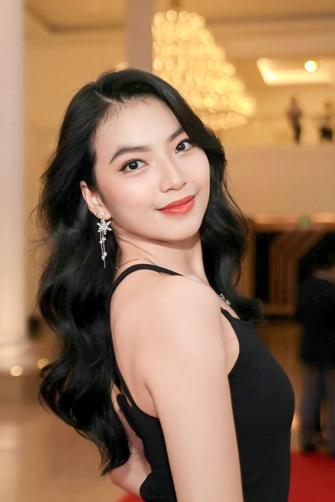 Elegant Sexy Dress Shania Gracia Wajah cantik mirip Artis korea Cindo