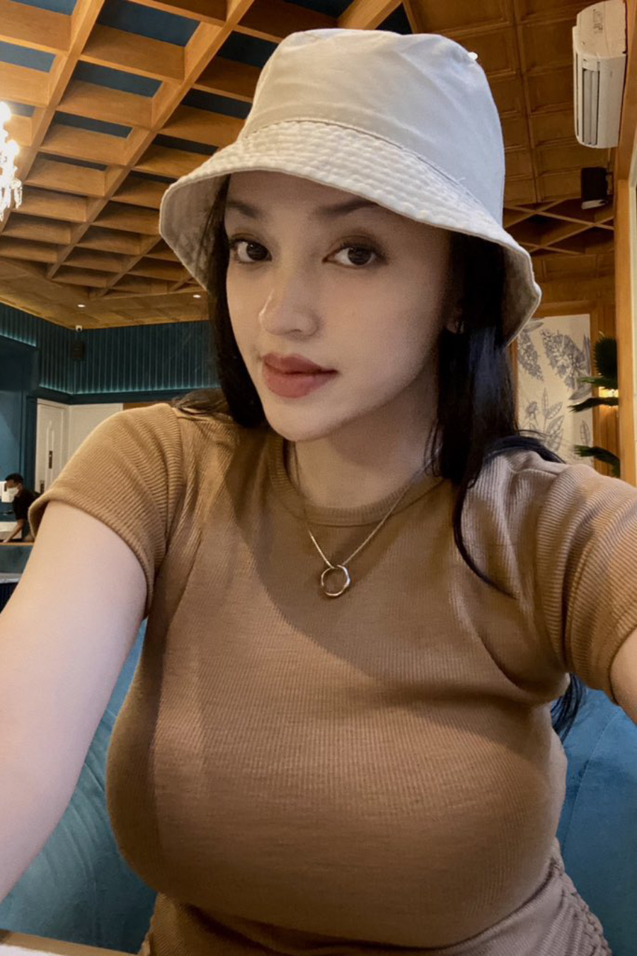 Amanda Zahra Look Like Nico Robin Atau Tomb Rider Dzargon