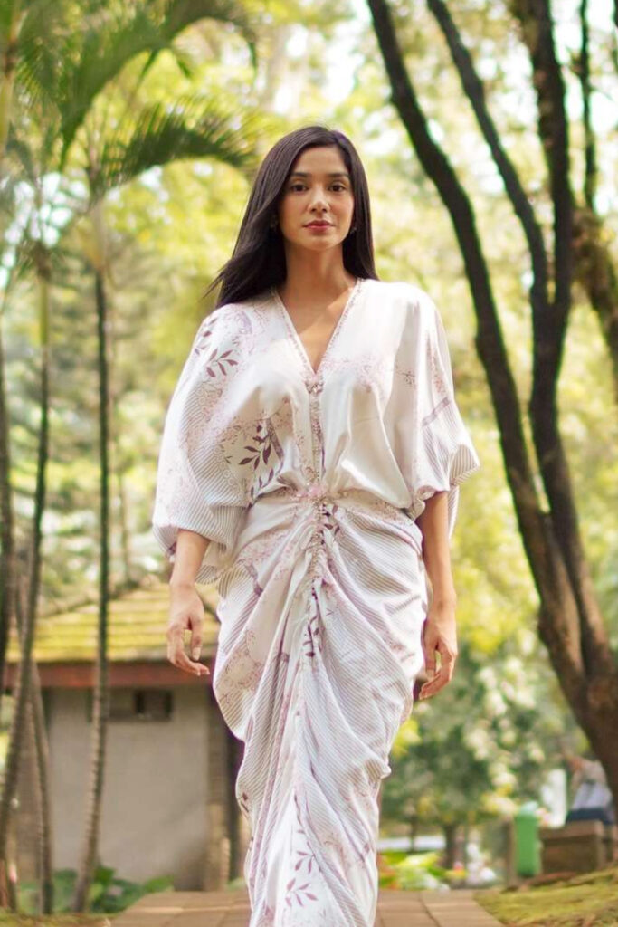 KAftan manis dan seksi Fanny Ghassani