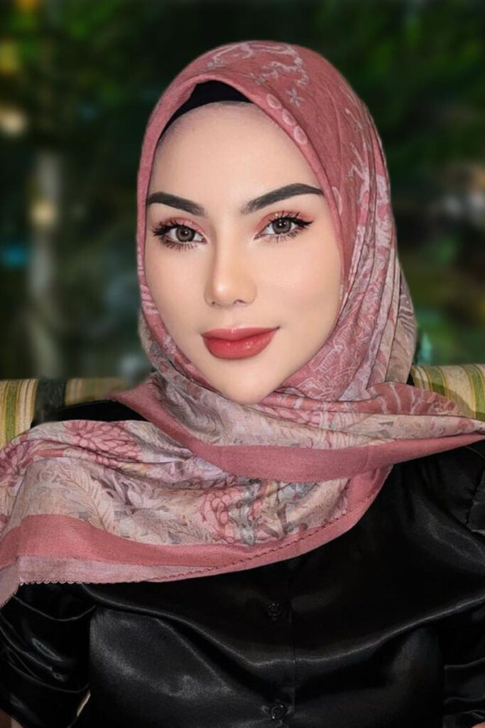 Sindi Antika Sari - Hijab Charent Bears yang Manis Banget Pakai Jilbab