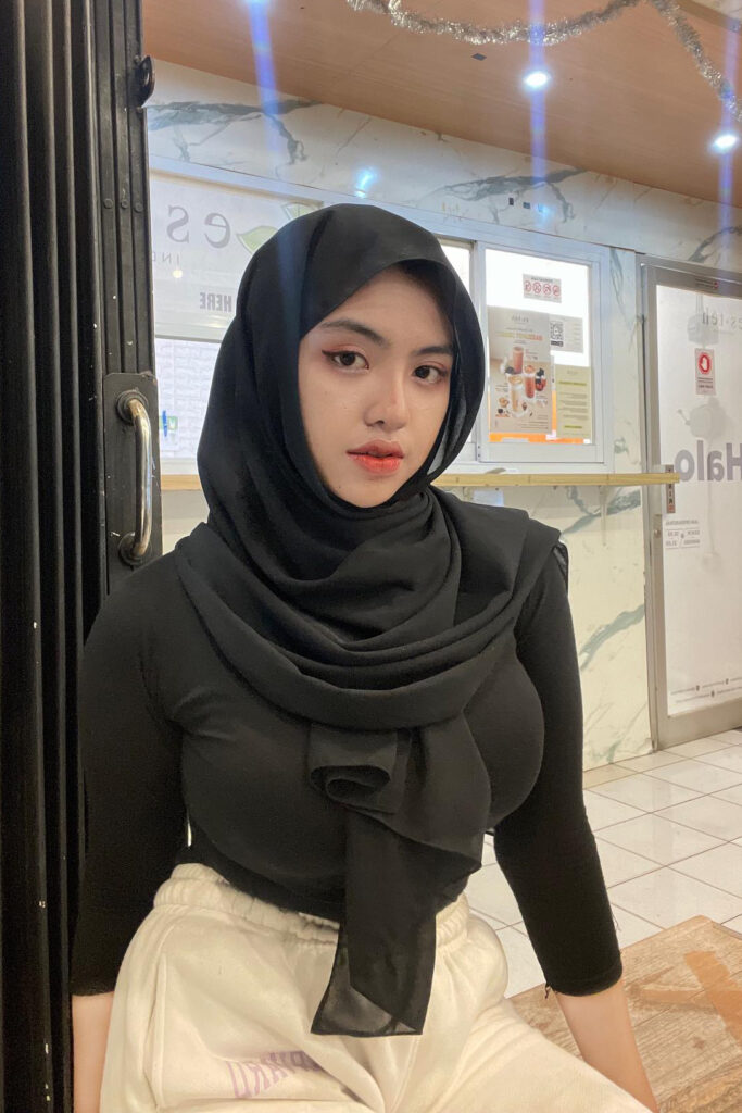 Nadya Novita Sari Selfie menggoda