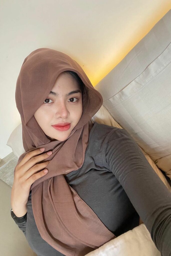 Nadya Novita Sari Selife Menggoda Teasing Selebgram Hijab Busung dada Toge Shuper gede