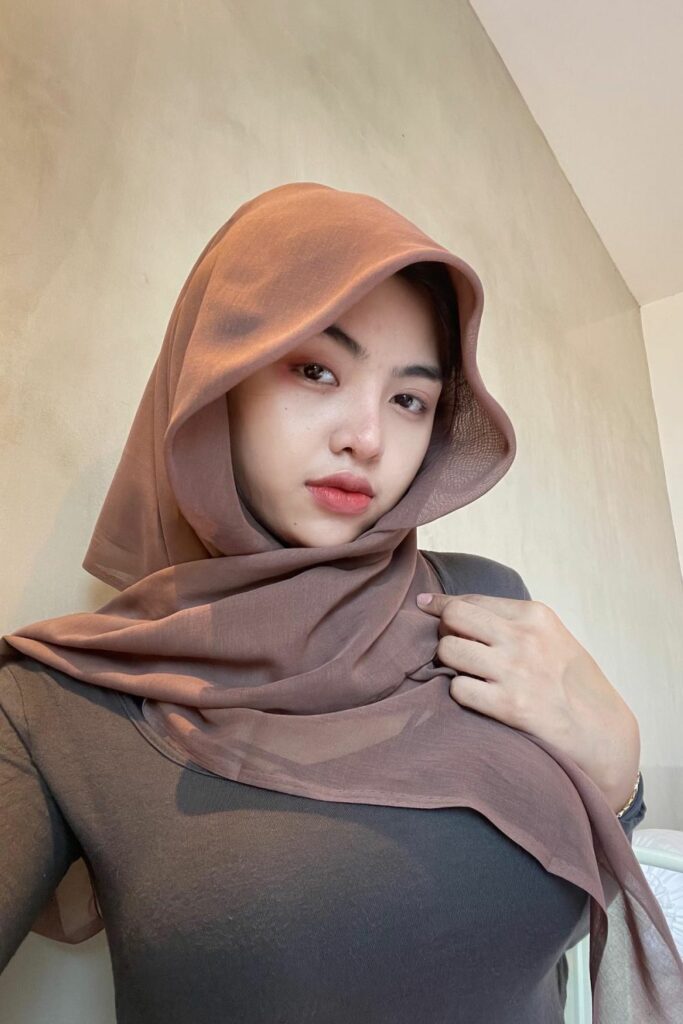 Nadya Novita Sari Selife Menggoda Teasing Selebgram Hijab Busung dada bulat