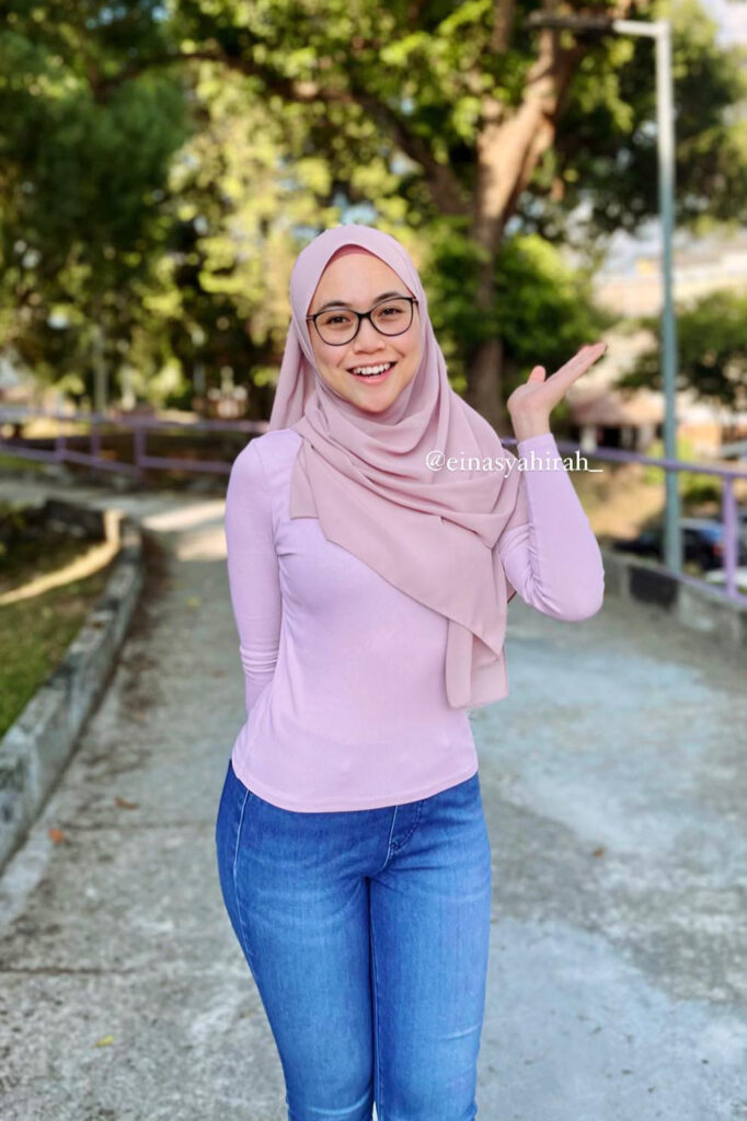 Eina Keina Celana Jeans Ketat Hijab Hot Mom