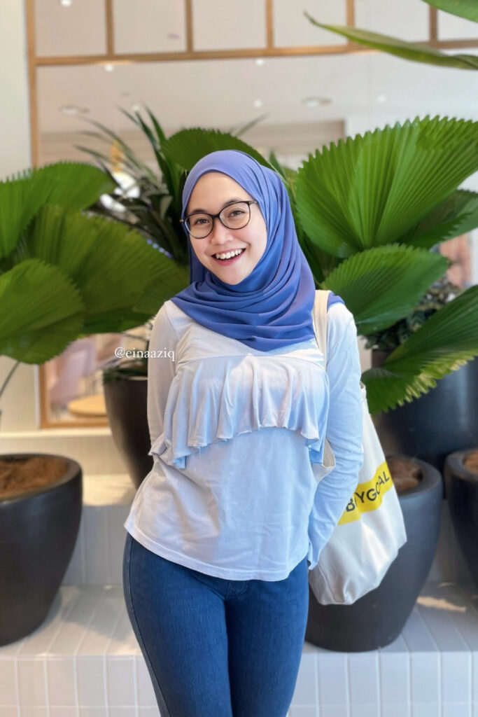 Eina Keina Celana Jeans Ketat Hijab molek