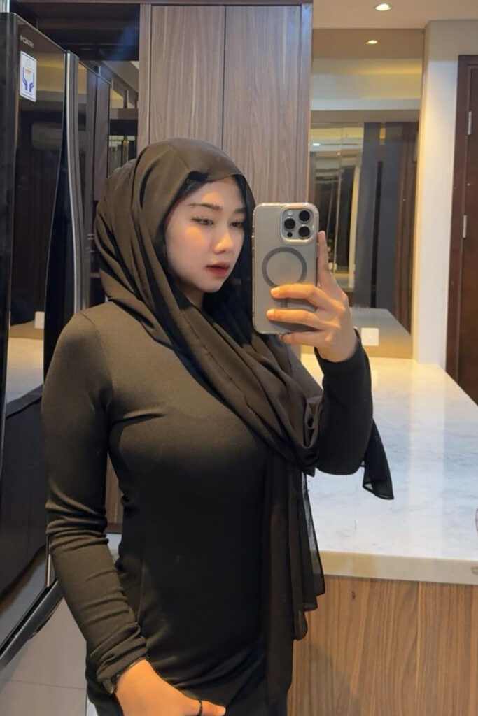 Selebgram Hijab Seksi Bigo Niswahbm Niswatun Habib Mailana boba manis