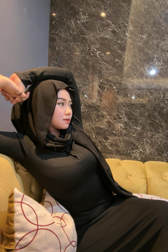 Selebgram Hijab Seksi Bigo Niswahbm ketiak mulus