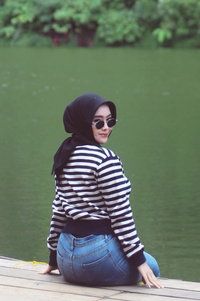 Foto Seksi Marfa Moela Jilbob main air
