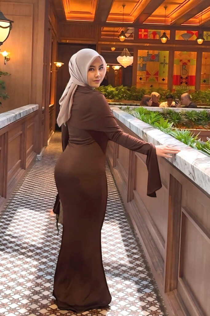 Foto Seksi Marfa Moela Jilbob semok montok