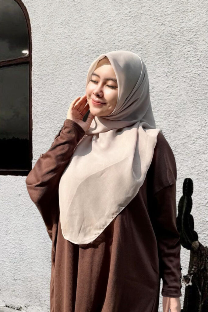 marfamoela eksklusif Hijab Seksi Gamis lebar manis