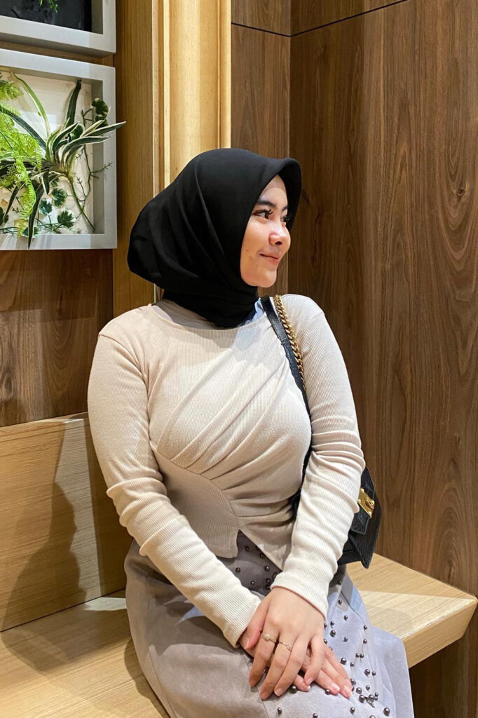 marfamoela eksklusif Hijab Seksi Kaos Ketat