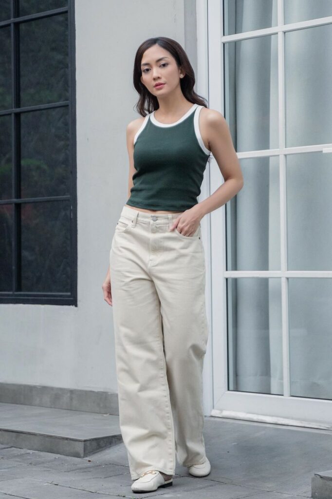 Janda Seksi Ririn Dwi Ariyanti Tanktop
