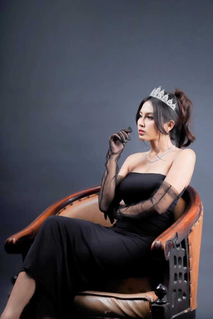 Selebgram Angel Good Ponsel Billa Reroma Dewi Pirang