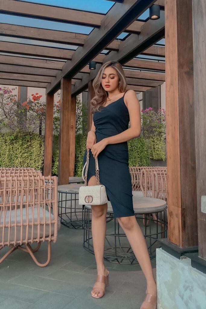 Selebgram Angel Good Ponsel Billa Reroma Dewi Seksi