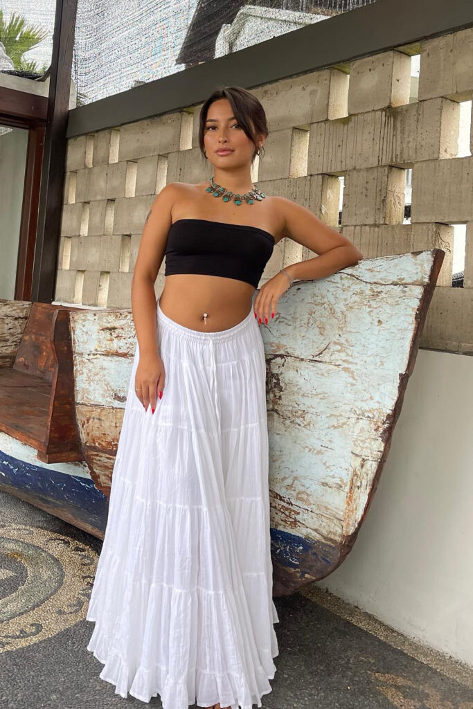 Foto Seksi Jennifer Coppen BAndage Top