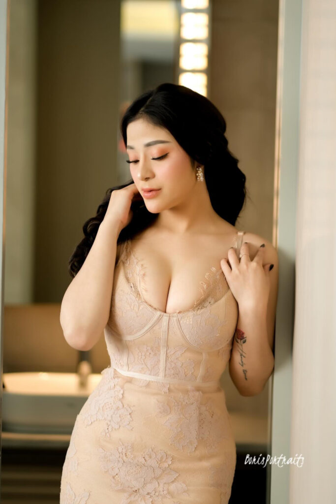 Siska Kartika fransiska Model seksi Popular noni Belanda