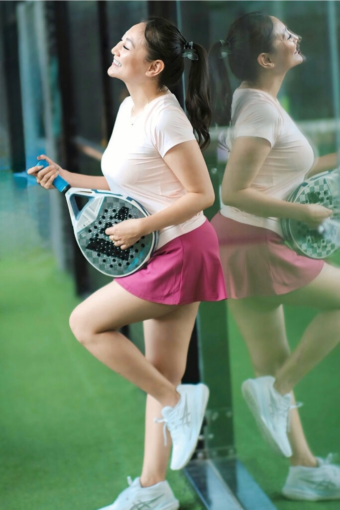 Foto Model Popular Seksi Sassa Carissa Padle Rok Mini Paha Mulus