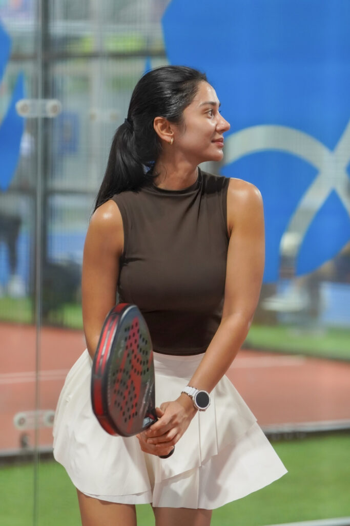 Foto Seksi Ketat Fanny Ghassani Padel Toge