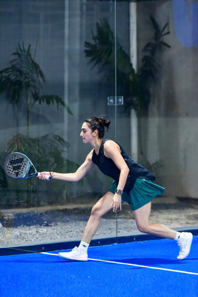 Nabila Syakieb Artis Cantik Padel Pose main