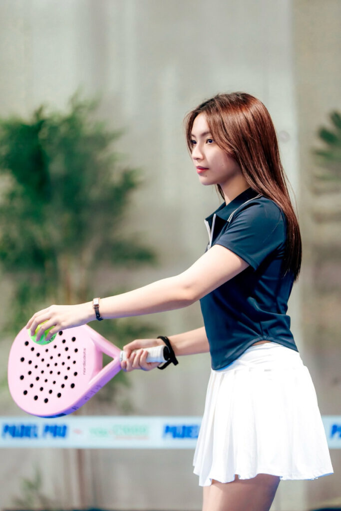 Sania Gracia JKT48 PAdel Seksi POse siap Service