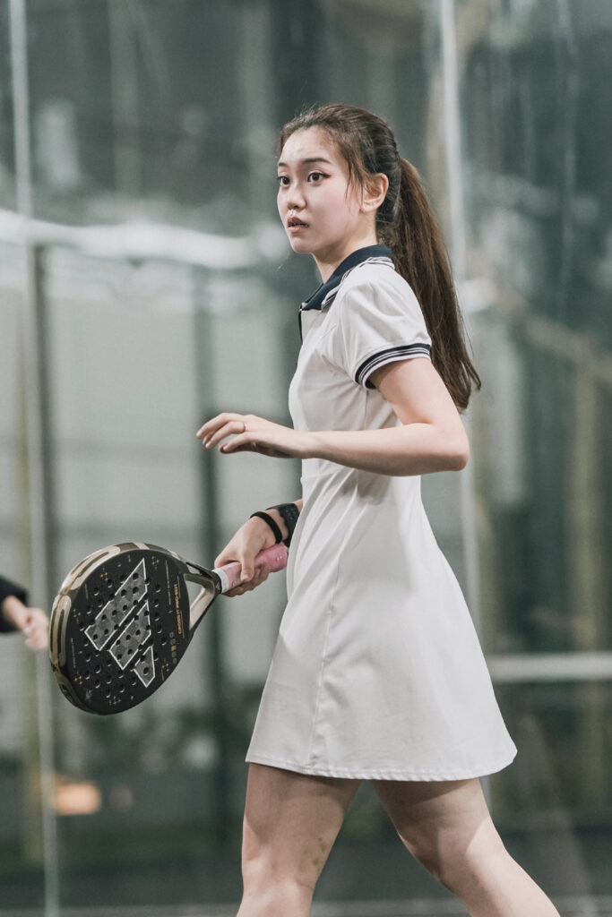 Foto Seksi 𝐕𝐚𝐥𝐞𝐧 𝐂𝐞𝐜𝐢𝐥𝐢𝐚 Cindo Padel Leher indah