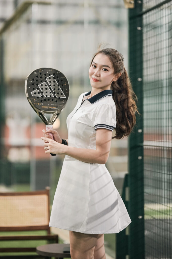 Foto Seksi 𝐕𝐚𝐥𝐞𝐧 𝐂𝐞𝐜𝐢𝐥𝐢𝐚 Cindo Padel Manis Rok Lebar