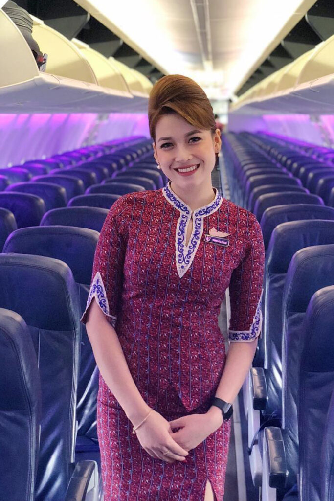 Yulianti Yanti Palinggi Pramugari Seksi Lion Air Super cantik
