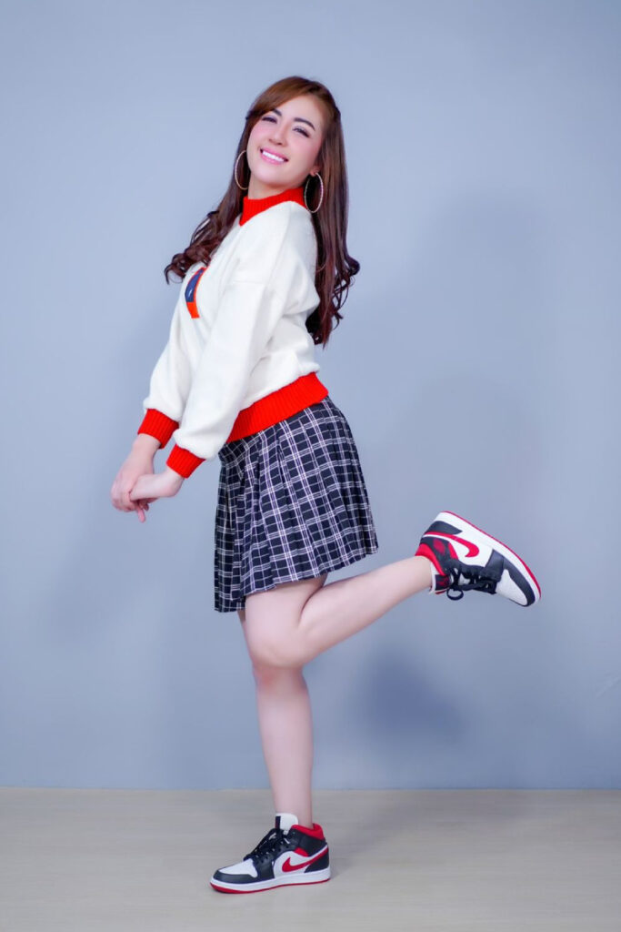 Biduan Dangdut Seksi Artis Camila Rasya