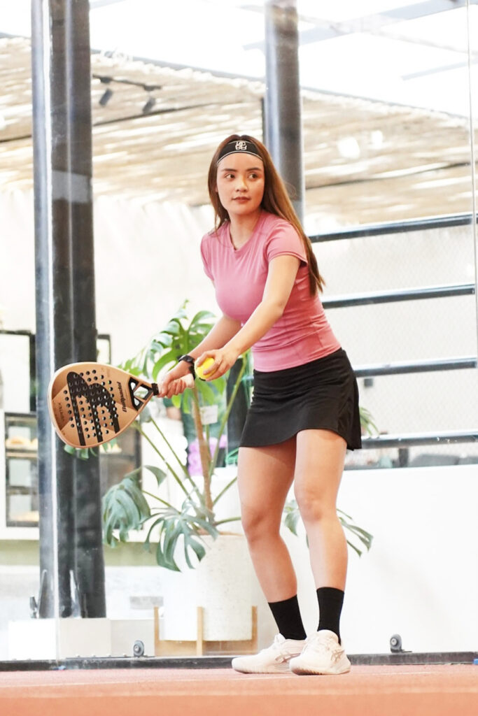 Paha Mulus Seksi Sylvia Genpati servise Padel