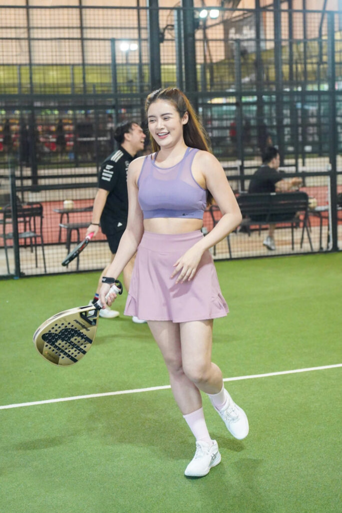 Rok Mini Sport Seksi Sylvia Genpati Padel Kulit mulus