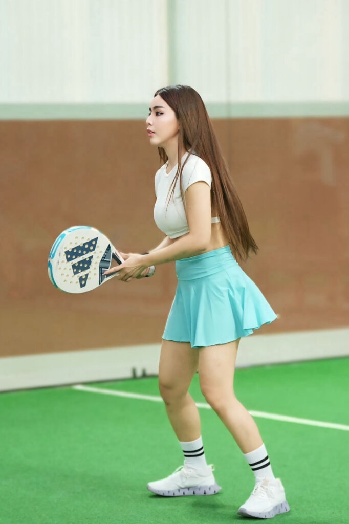 Edelways Cen Chindo Padel Seksi Rok Mini PAha Mulus
