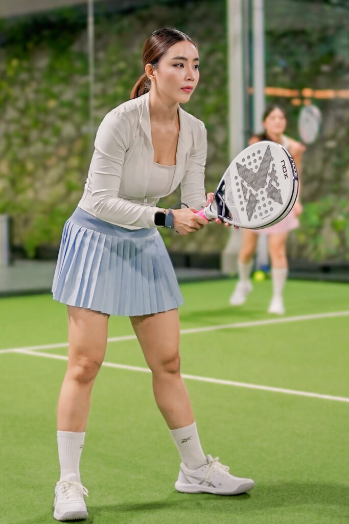 Foto Padel seksi Edelways Cen Chindo berkeringat