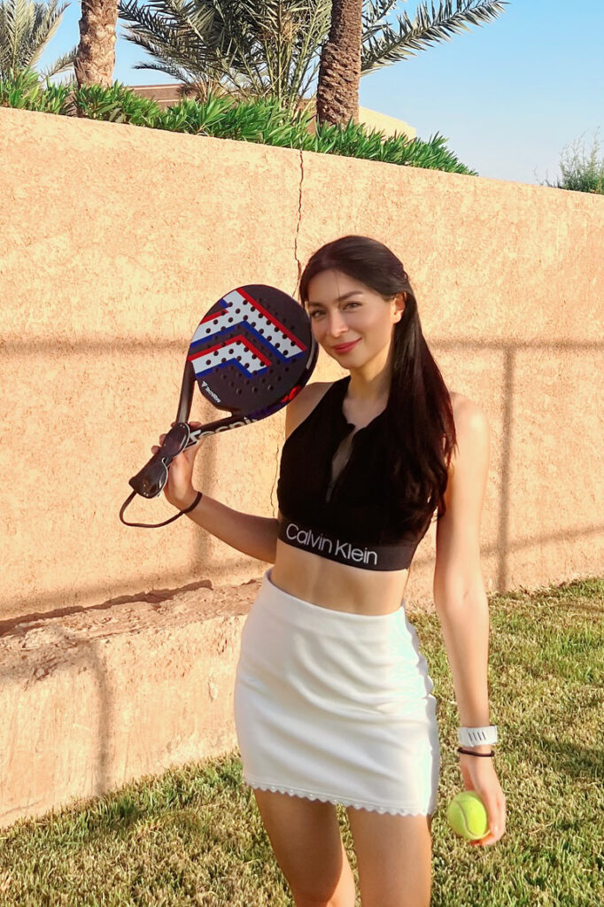 Foto Seksi Sandra Olga Main Padel Chindo Manado