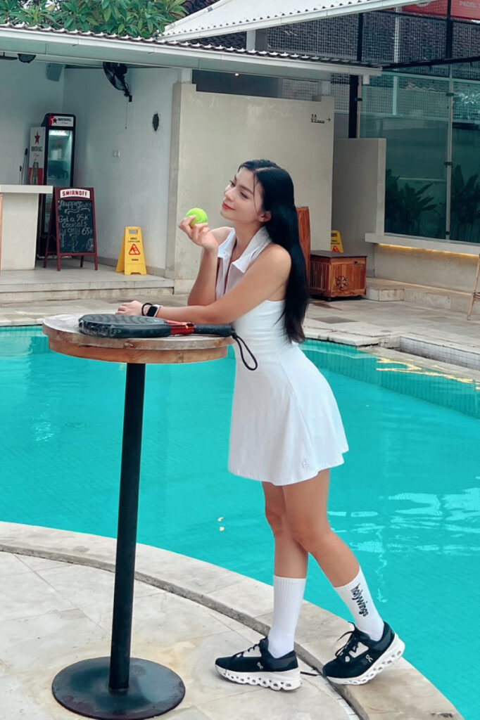 Foto Seksi Sandra Olga Main Padel Montok