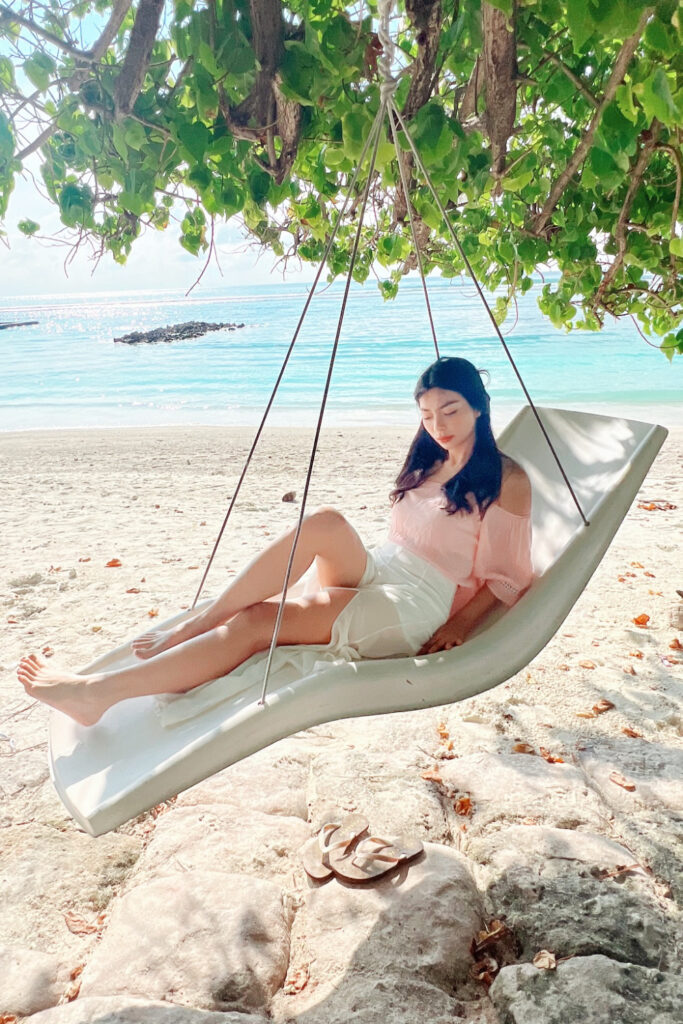 Foto seksi Pink Sandra Olga Paha Mulus