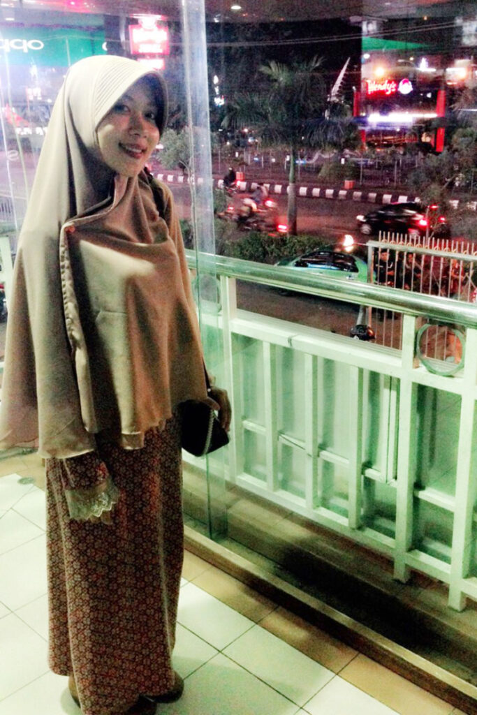 Gamis Syari Cantik Bidang Makassar Ani Revani Belanja di MTC