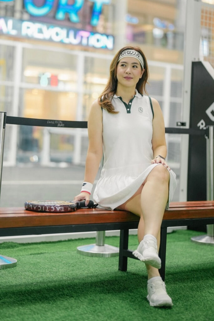 Lisa Novia Chindo Padel Kaki indah seksi