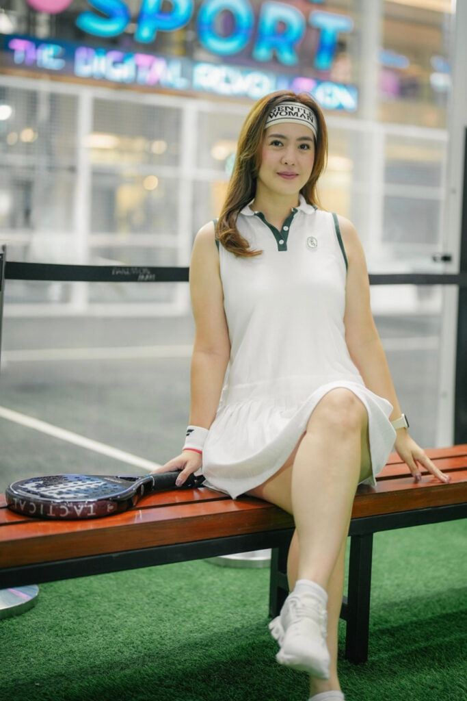 Lisa Novia Chindo Padel Pirang