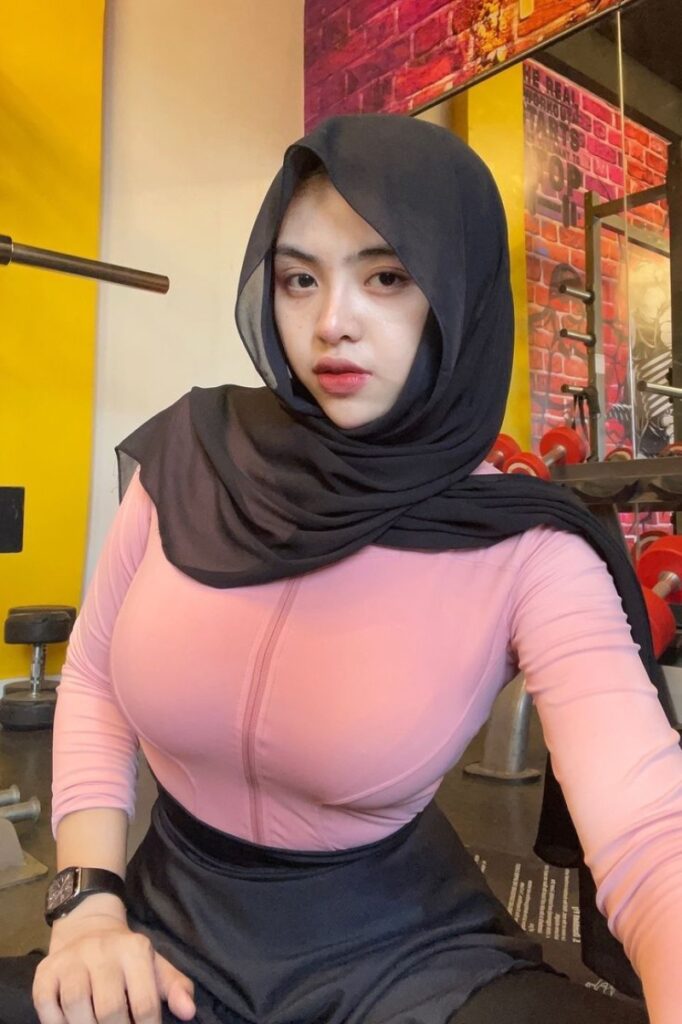 Wanita Penggoda Seksi Cewek Hijab Toge