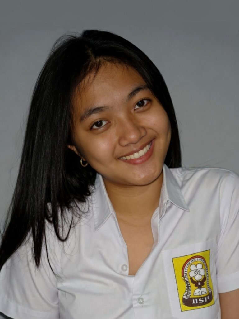 Foto Seksi Chika Bandung Terbaru Seragam Siswi SMA