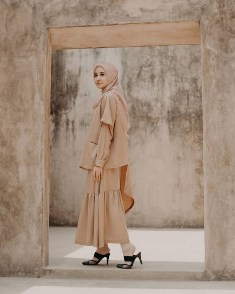 Pemilihan Konsep dan Tema Hunting Foto Model Hijab - Dzargon