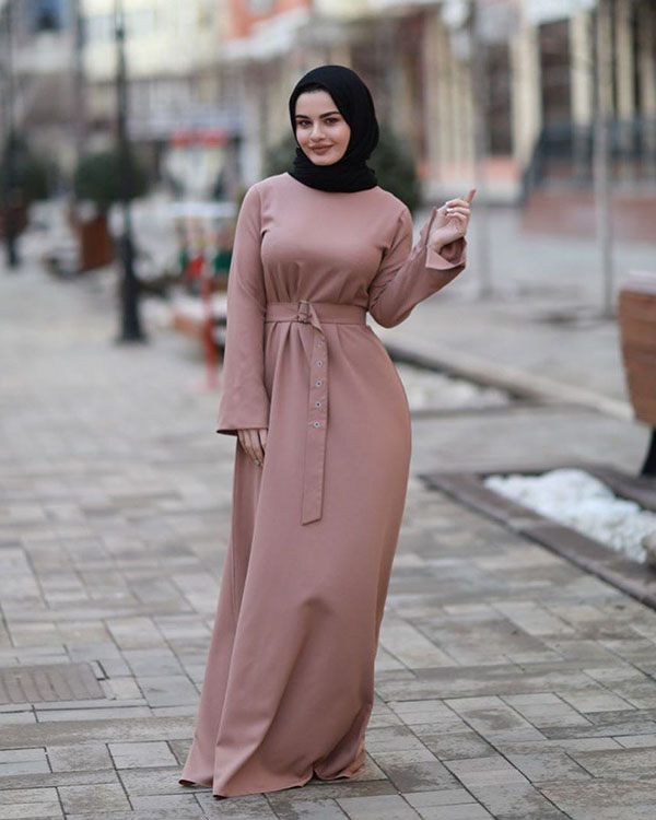 CEwek manis pakai Gamis ketat dan seksi imut cantik