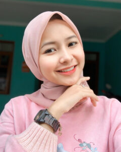 Kumpulan 100 Foto Wanita Hjab IGO cewek Manis Cantik Anggun dan Mempesona