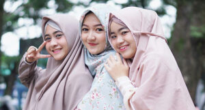 Kumpulan Foto Cewek Muslimah Hijab Cantik Indonesia - Dzargon