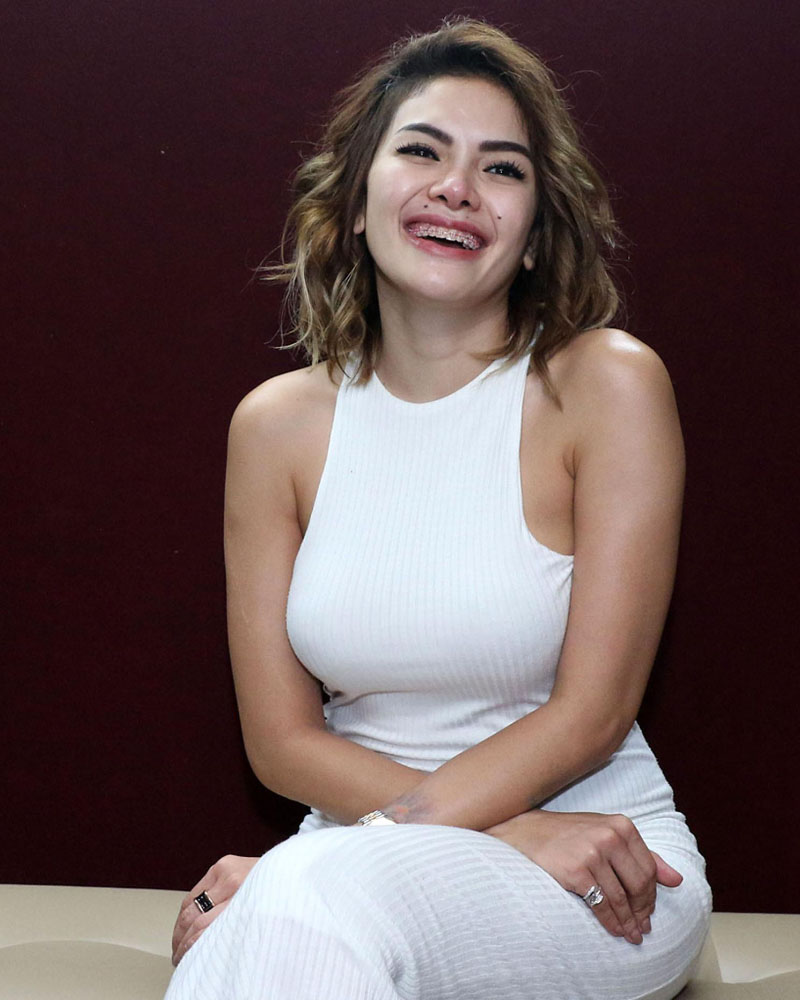 Foto seksi Nikita Mirzani