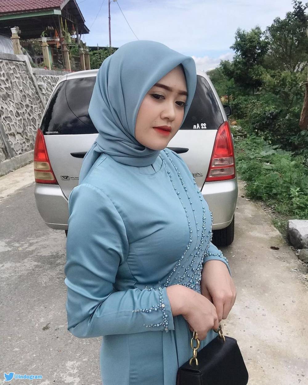 Gamis Ketat Twitter Dzargon