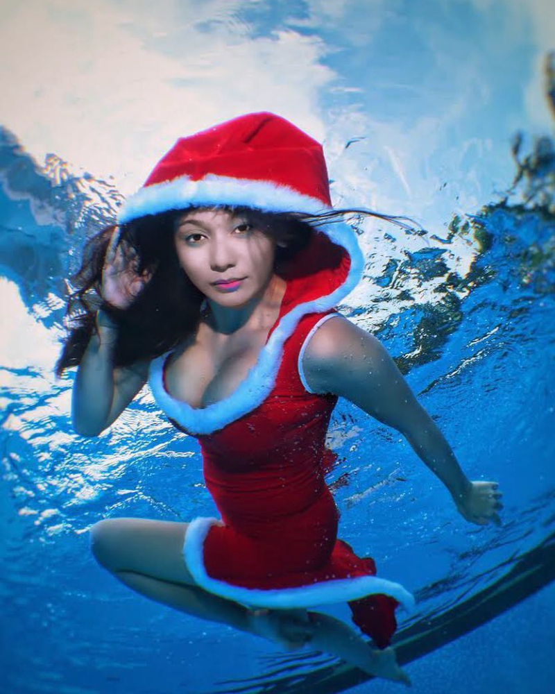 baby margaretha swimming Model manis dress merah santa clause basah basahan